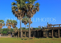 CAMBODIA, Siem Reap, Angkor Wat, temple complex, CAM554JPL