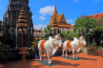 CAMBODIA, Siem Reap, Wat Preah Prom Rath, temple site, white Oxen sculptures, CAM2194JPL