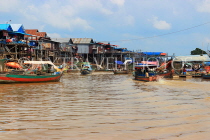 CAMBODIA, Tonle Sap Lake, Kampong Phluk Fishing Village, CAM1309JPL