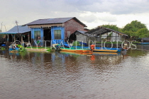 CAMBODIA, Tonle Sap Lake, Mechrey Floating Village, CAM830JPL