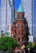 CANADA, Ontario, TORONTO, Front street, Flatrion building, old and new architecture, CAN103JPL