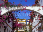 Canary Isles, GRAND CANARIA, Puerto Mogan, houses covered with Bougainvillea, SPN1309JPL