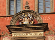 Czech Rep, PRAGUE, Old Town Square, Town Hall building, coat of arms, CZ909JPL