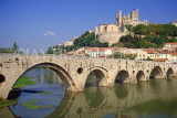 FRANCE, Languedoc-Roussillon, BEZIERS, town cathedral and bridge, FRA2257JPL