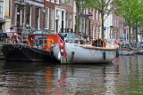 HOLLAND, Amsterdam, canlaside and moored boats, HOL843JPL