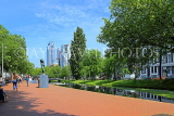 HOLLAND, Rotterdam, canalside walkway, Westersingel, HOL773JPL