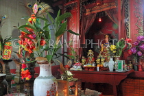 HONG KONG, Cheung Chau island, Pak She Tin Hau Temple, interior, altar, HK1542JPL