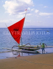 Indonesia, BALI, Sanur Beach, outrigger canoe (Jakung) on beach, BAL1023JPL
