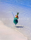 MALDIVE ISLANDS, cocktail on beach, MAL668JPL