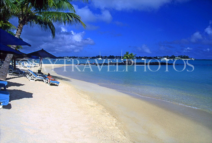 MAURITIUS, North Coast beaches, near Grand Bay, MRU224JPL