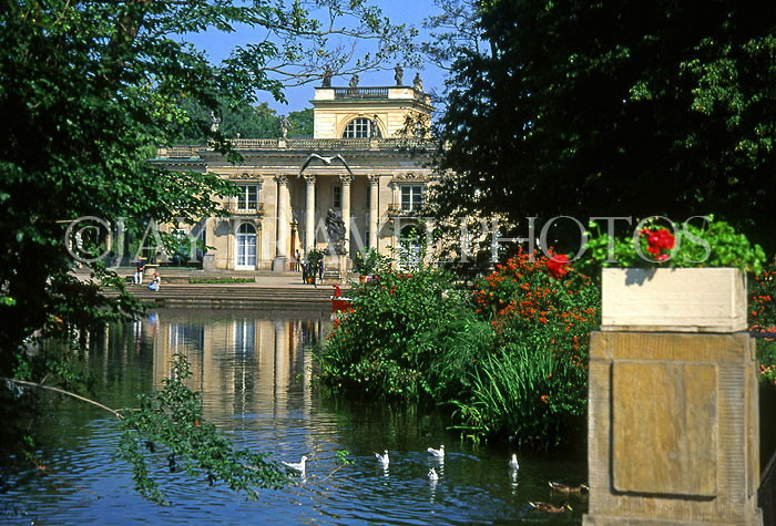POLAND, Warsaw, Lazienki Park, Belvedere Palace (Palace on the Water), POL13JPL