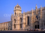 Portugal, LISBON, Jeronimos Monastery, visitors gathered outside, POR441JPL