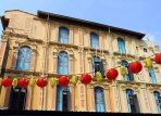 SINGAPORE, Chinatown, shop-houses and street decorations, SIN1510JPL