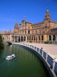 SPAIN, Andalucia, SEVILLE, Plaza De Espana, 1920's architecture, and boating lake, SPN702JPL