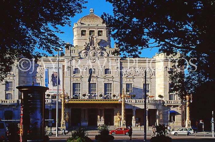 SWEDEN, Stockholm, Norrmalm island, Dramaten Theatre, SWE177JPL