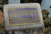 THAILAND, Phang Nga Bay, Khao Phing Kan (James Bond Island), info tablet, THA4292JPL