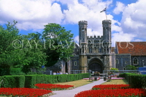 UK, Kent, CANTERBURY, Fyndon Gate and gardens, CTB246JPL