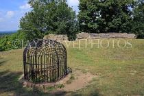 UK, Kent, TONBRIDGE, Tonbridge Castle, ruins of The Keep, UK13307JPL