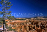 USA, Utah, BRYCE CANYON, evening light on rock formations, US3989JPL
