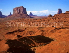 USA, Utah, MONUMENT VALLEY, panoramic view, UTH107JPL