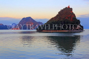 VIETNAM, Halong Bay, Ti Top Island, at dawn, VT1826JPL